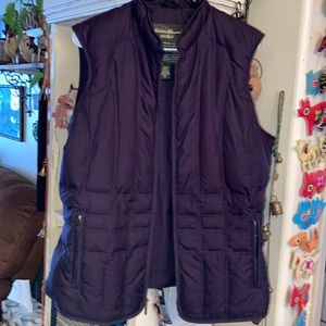 Quilted purple Eddie Bauer Down vest! Women’ XL!